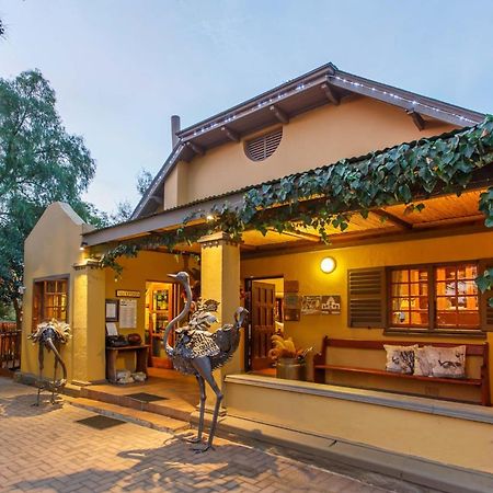 אאודטסהורן Riverside Guest Lodge מראה חיצוני תמונה